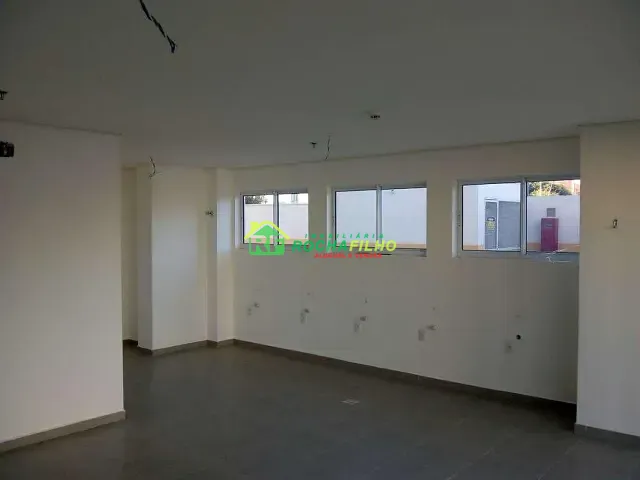 Sala para alugar, no bairro Cabral em Teresina