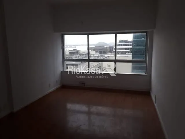 Sala para alugar, no bairro Centro em Rio de Janeiro