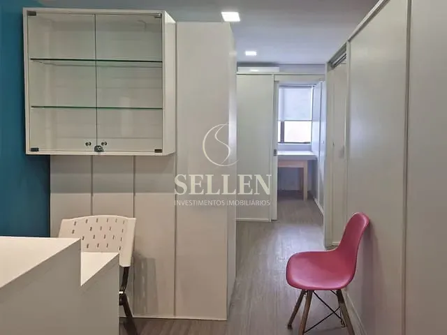 Sala com 47m², para alugar, no bairro Rio Branco em Porto Alegre