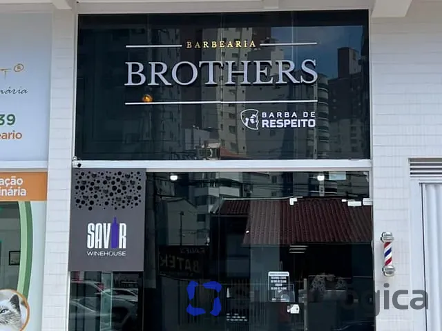 Sala com 101m², à venda, no bairro Centro em Balneário Camboriú