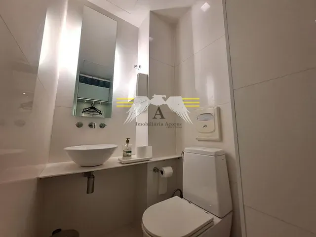 Sala à venda, no bairro Campo Belo em São Paulo