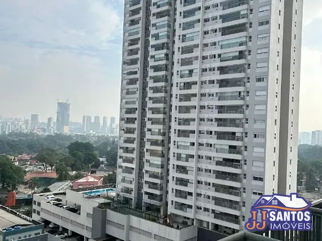 Sala à venda, no bairro Santo Amaro em São Paulo