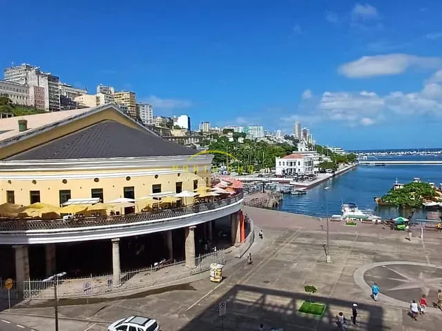 Sala à venda, no bairro Comércio em Salvador