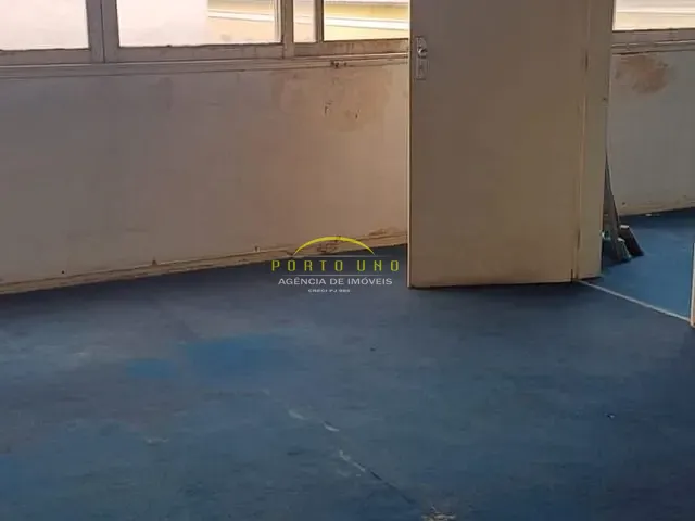 Sala à venda, no bairro Comércio em Salvador
