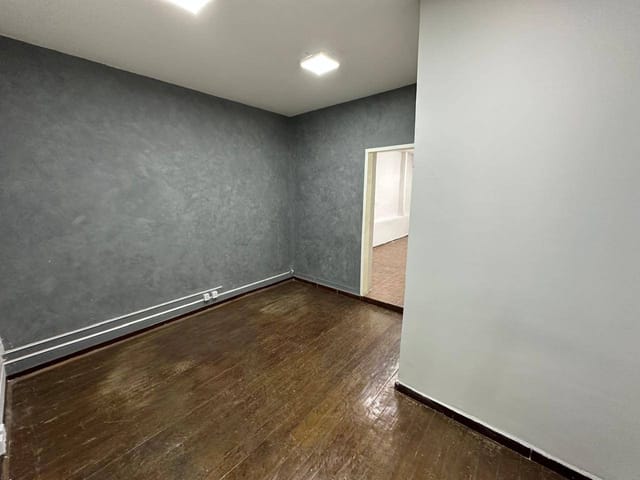 Foto do Sala - 🚇 Em Frente ao Metrô Belém: Sala Comercial de 31m² com 1 Banheiro e Localização Privilegiada! ✨ | Organização Imobiliária Açores