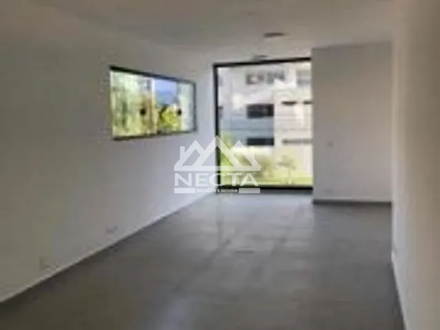 Sala com 33m², para alugar, no bairro Indaiá em Caraguatatuba