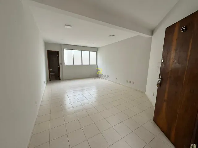 Sala para alugar, no bairro Centro em Guarapuava