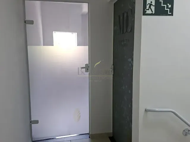 Sala para alugar, no bairro Jardim do Lago em Bragança Paulista