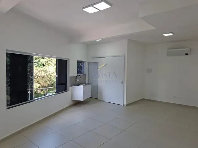 Sala para alugar, no bairro Jardim do Lago em Bragança Paulista