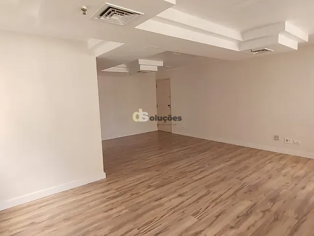 Sala à venda, no bairro Perdizes em São Paulo