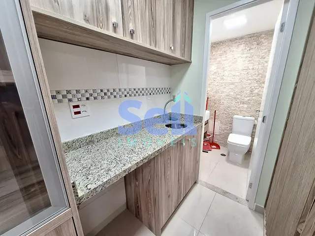 Sala à venda, no bairro Vila Pompéia em São Paulo