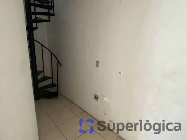 Sala à venda, no bairro Hugo Lange em Curitiba