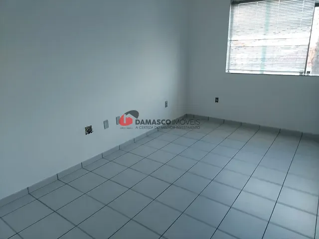 Sala à venda, no bairro Olímpico em São Caetano do Sul