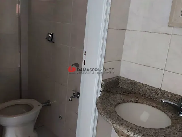 Sala à venda, no bairro Olímpico em São Caetano do Sul