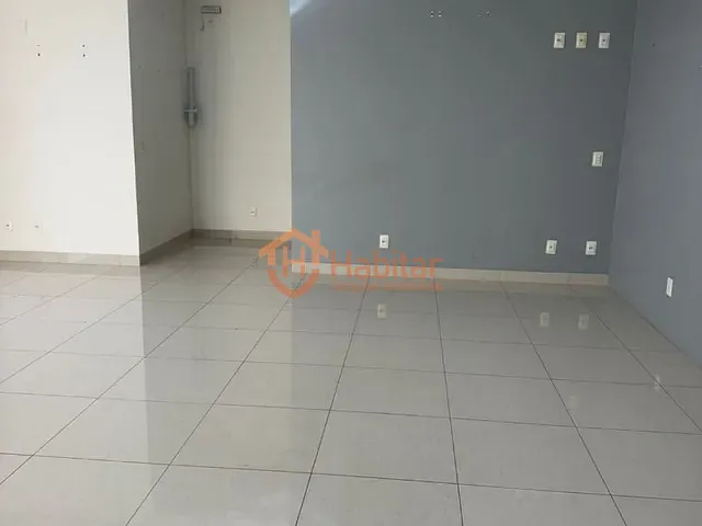 Sala com 80m², para alugar, no bairro Centro em Sorriso