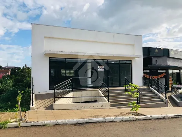 Sala com 200m² 1 quarto e 2 banheiros, à venda, no bairro Canabarro em Teutônia