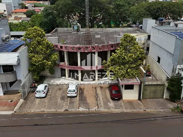 Sala com 620m², à venda, no bairro Centro em Apucarana