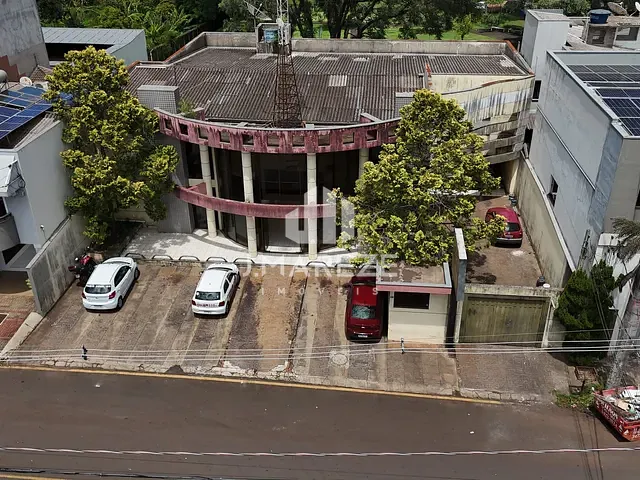 Sala com 620m², à venda, no bairro Centro em Apucarana
