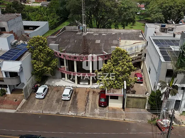 Sala com 620m², à venda, no bairro Centro em Apucarana