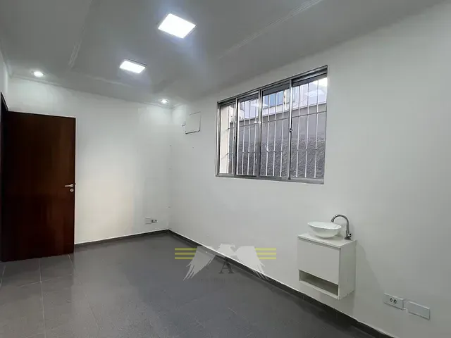 Sala com 12m², para alugar, no bairro Belem em São Paulo