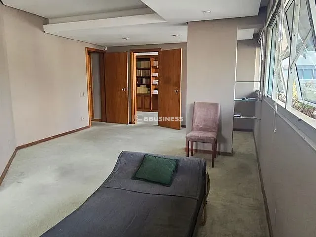 Sala à venda, no bairro Higienópolis em Porto Alegre