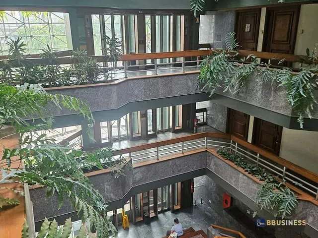 Sala à venda, no bairro Higienópolis em Porto Alegre