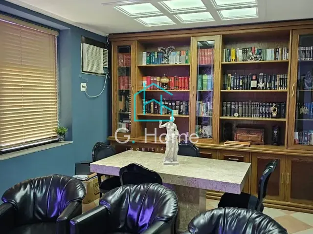 Sala à venda, no bairro Centro em Londrina