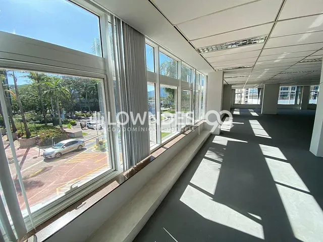 Sala para alugar, no bairro Jacarepaguá em Rio de Janeiro
