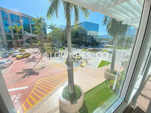 Sala para alugar, no bairro Jacarepaguá em Rio de Janeiro