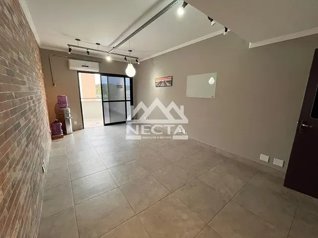 Sala com 27m², à venda, no bairro Centro em Caraguatatuba