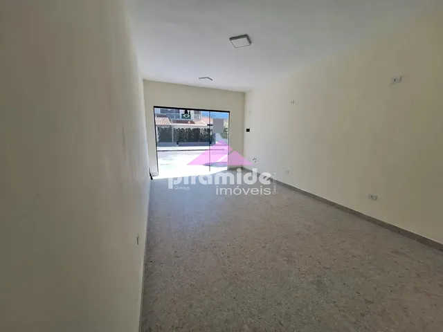 Sala com 20m², para alugar, no bairro Indaiá em Caraguatatuba