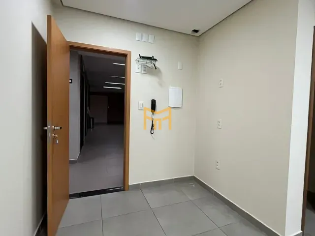 Sala para alugar, no bairro Cremação em Belém