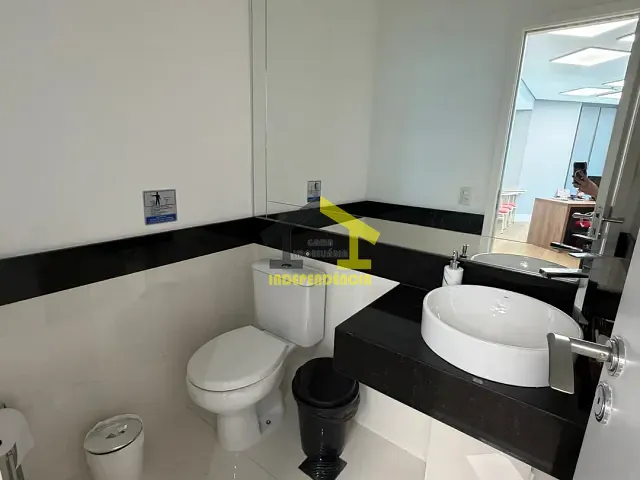 Sala com 100m², para alugar, no bairro Chácara Urbana em Jundiaí