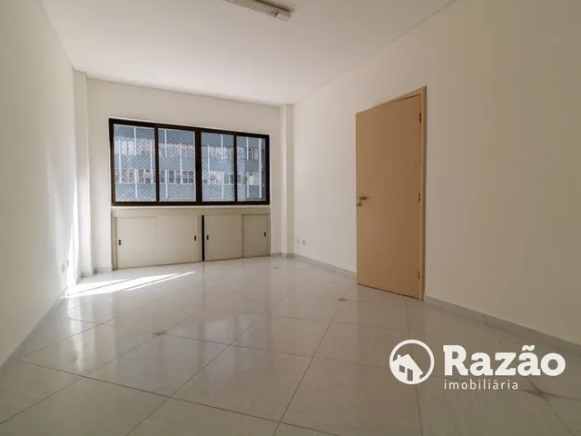 Sala para alugar, no bairro Centro em Curitiba