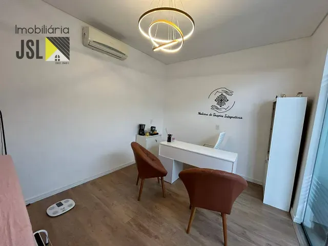 Sala para alugar, no bairro Vila Santos em Caçapava