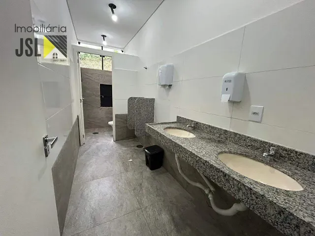 Sala para alugar, no bairro Vila Santos em Caçapava