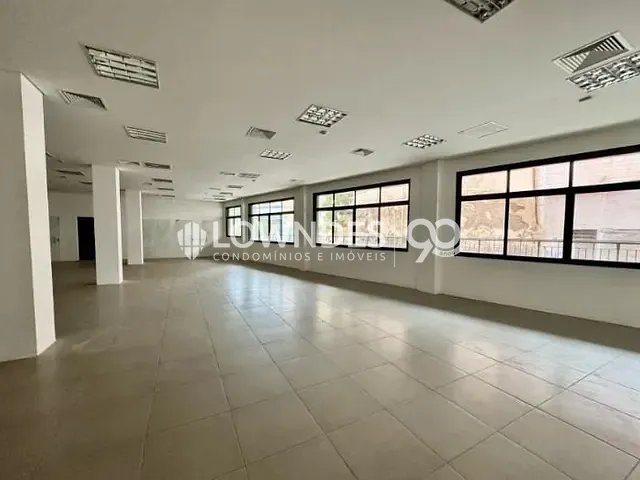 Sala com 356m², para alugar, no bairro Gamboa em Rio de Janeiro