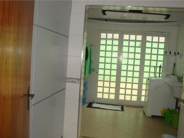 Sala com 200m², para alugar, no bairro Vila Romana em São Paulo