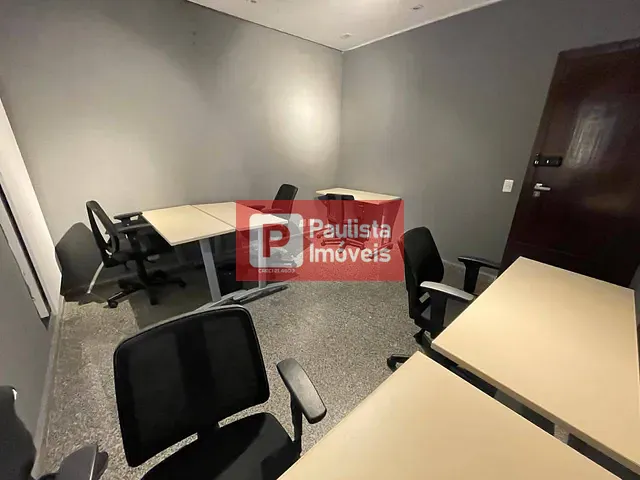 Sala com 16m², para alugar, no bairro Cidade Monções em São Paulo