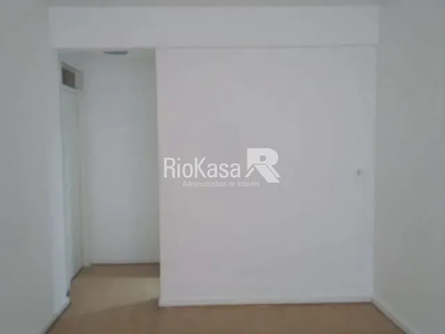 Sala para alugar, no bairro Centro em Rio de Janeiro