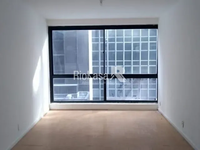 Sala para alugar, no bairro Centro em Rio de Janeiro