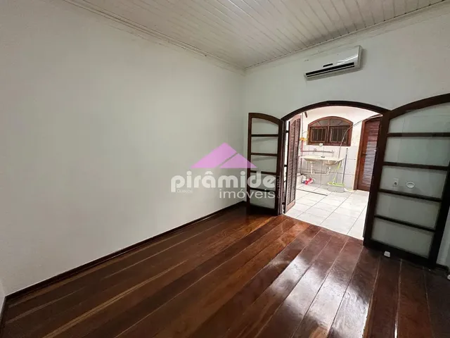 Sala com 12m², para alugar, no bairro Centro em São José Dos Campos