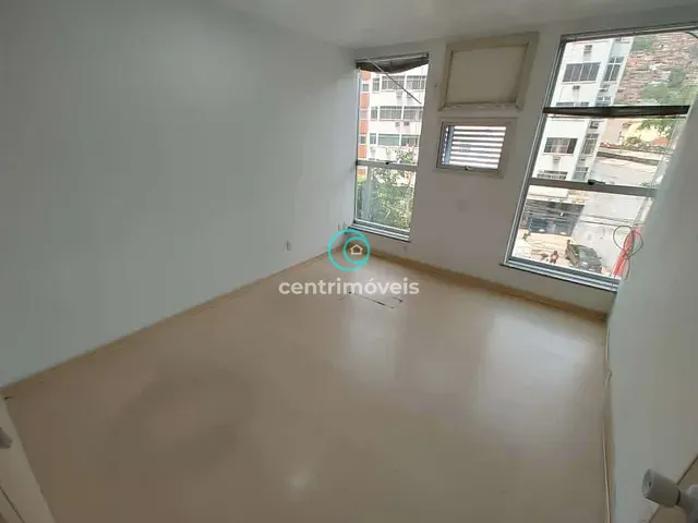 Sala com 29m², para alugar, no bairro Tijuca em Rio de Janeiro
