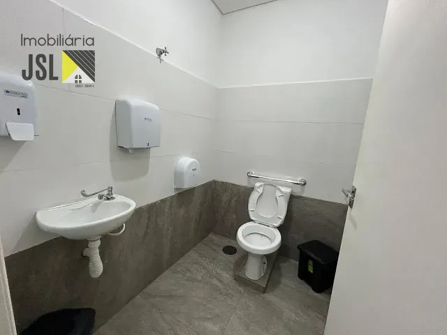 Sala para alugar, no bairro Vila Santos em Caçapava
