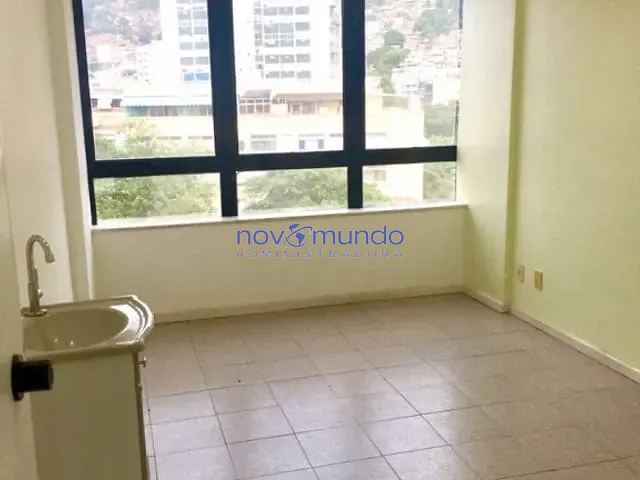 Sala para alugar, no bairro Tijuca em Rio de Janeiro