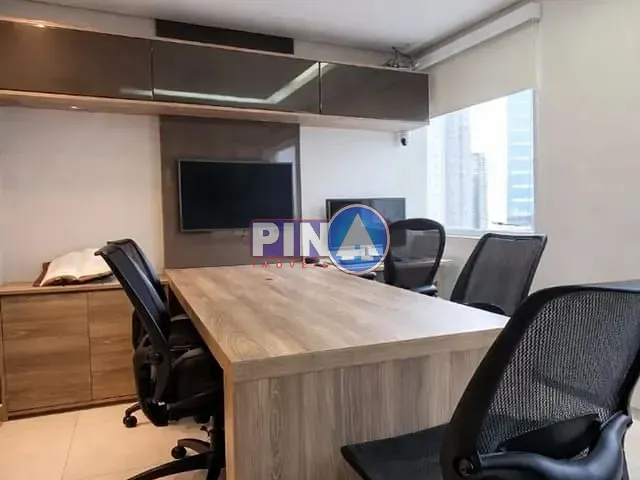 Sala para alugar, no bairro Jardim Goiás em Goiânia