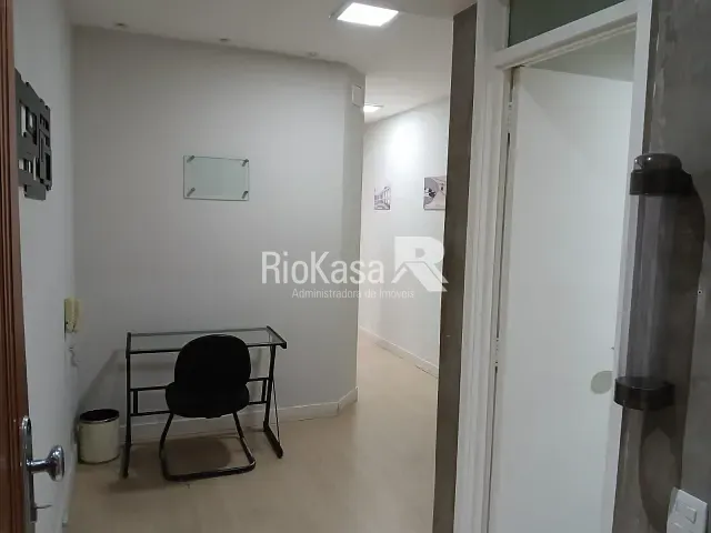 Sala para alugar, no bairro Centro em Rio de Janeiro