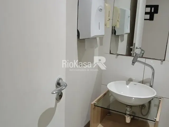 Sala para alugar, no bairro Centro em Rio de Janeiro