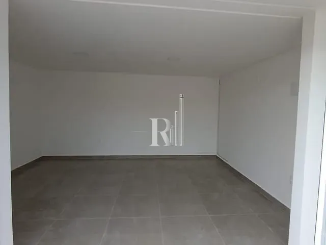 Sala para alugar, no bairro Centro em Tijucas