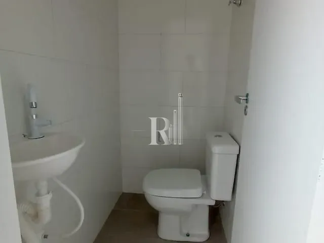Sala para alugar, no bairro Centro em Tijucas